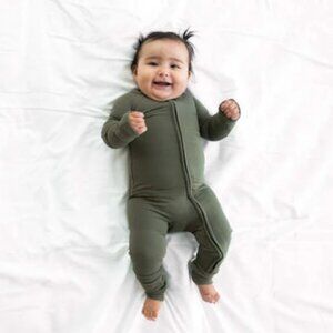 NWOT Little Sleepies Olive Cozy Zippy